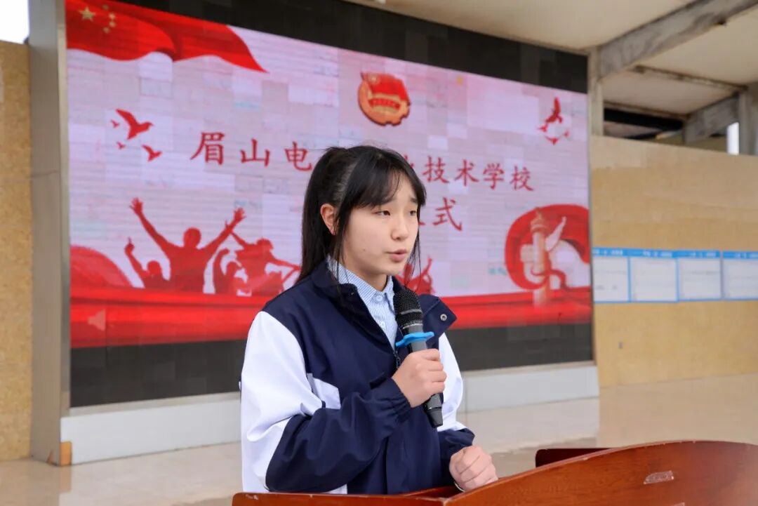 5fb59844393f682ad1baaa80de3d3016.jpg 5fb59844393f682ad1baaa80de3d3016.jpg